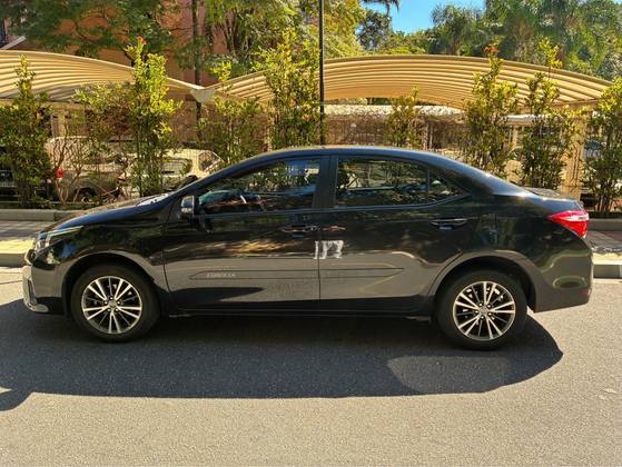 TOYOTA COROLLA 1.8 GLI 16V FLEX 4P AUTOMÁTICO